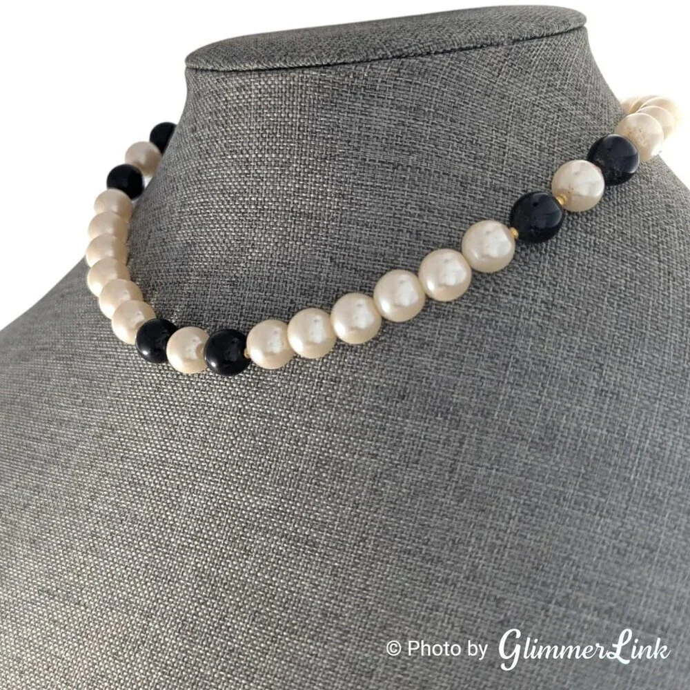 Vintage White Faux Pearl Black Lucite Stations Beaded Gold Tone Choker Necklace